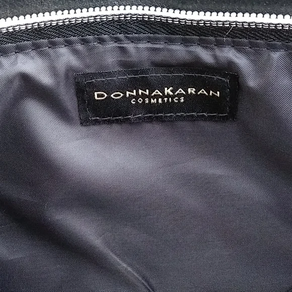 Donna Karan Cashmere Collection Tote & Travel Bag - Picture 6 of 6